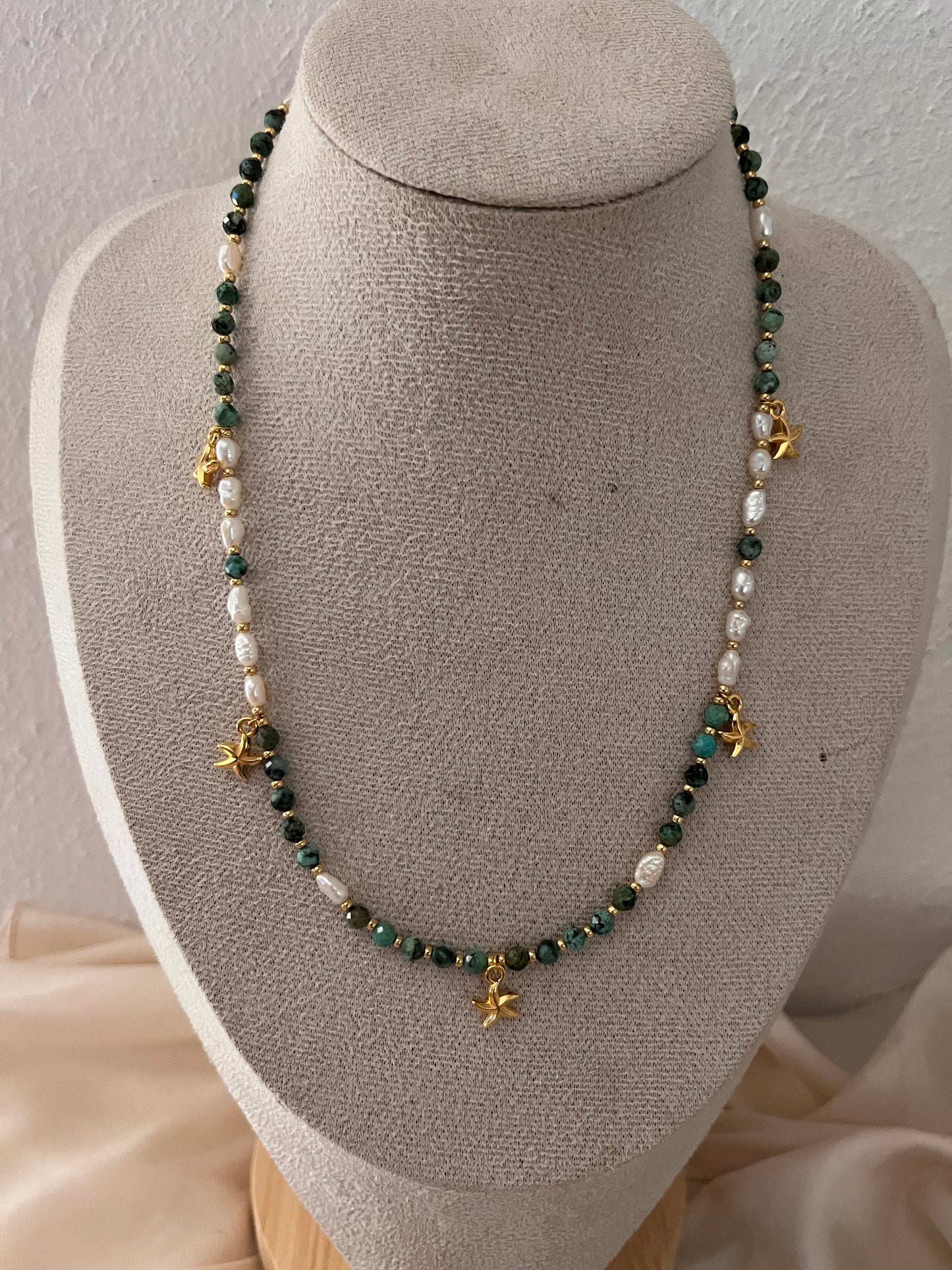 Collana con perle naturali, Turchese Africano e pendenti oro 18k