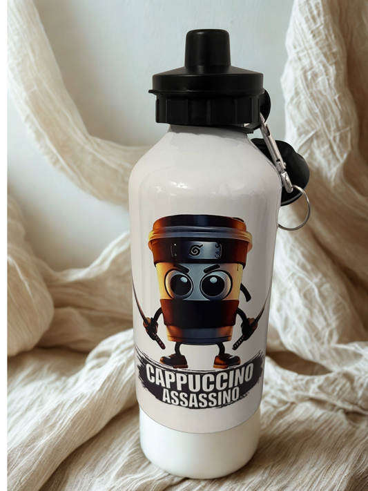 Borraccia Limited Edition – Linea Brainrot “Cappuccino Assassino” 500ml in Alluminio