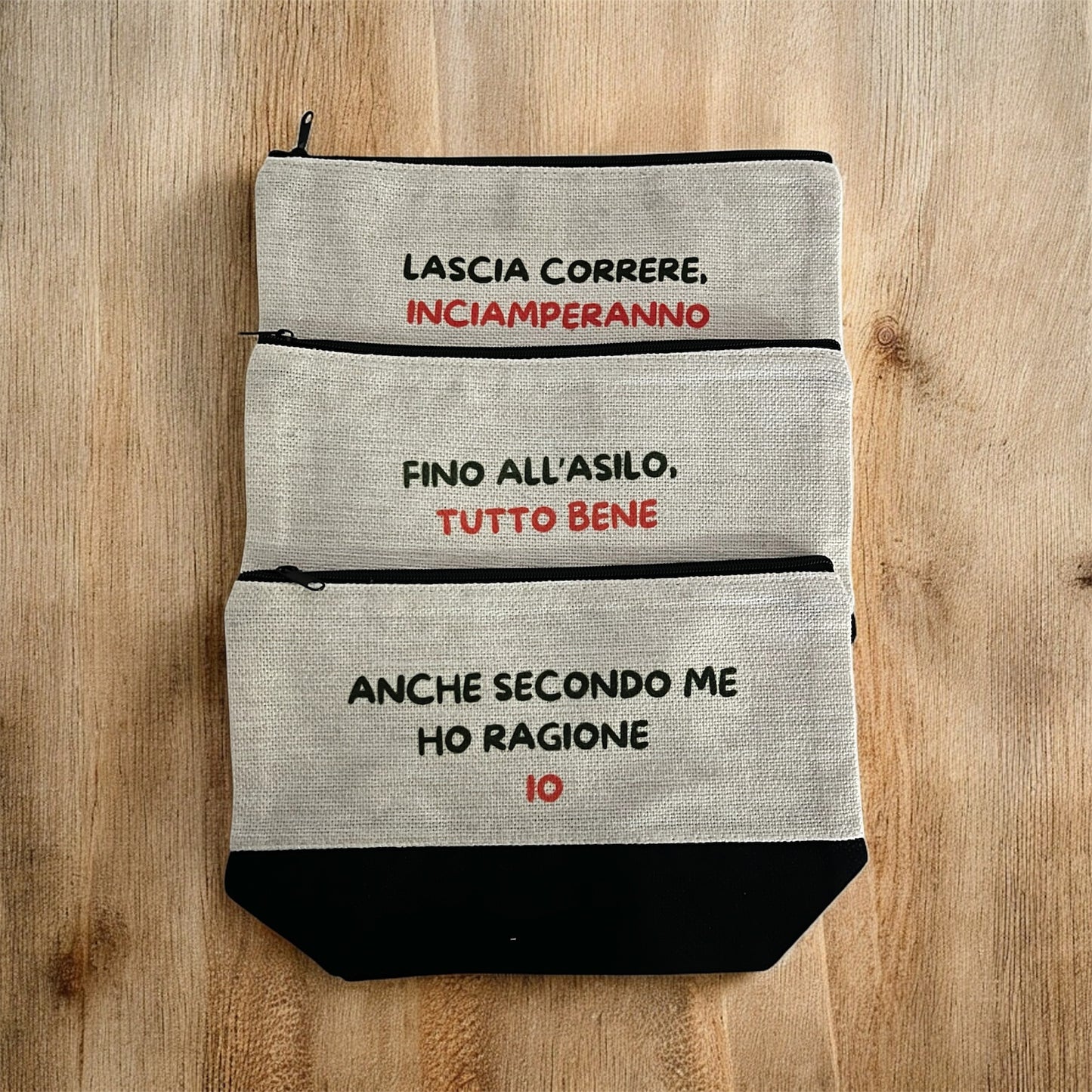 Pochette ironica personalizzabile – Idee regalo